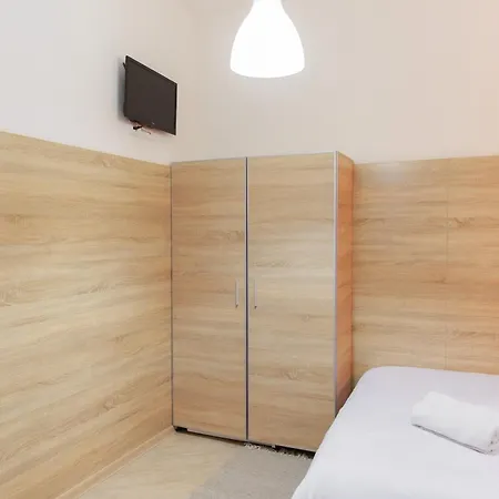 Smart Apartments! невелика з ремонтом в центрі * إلفيف