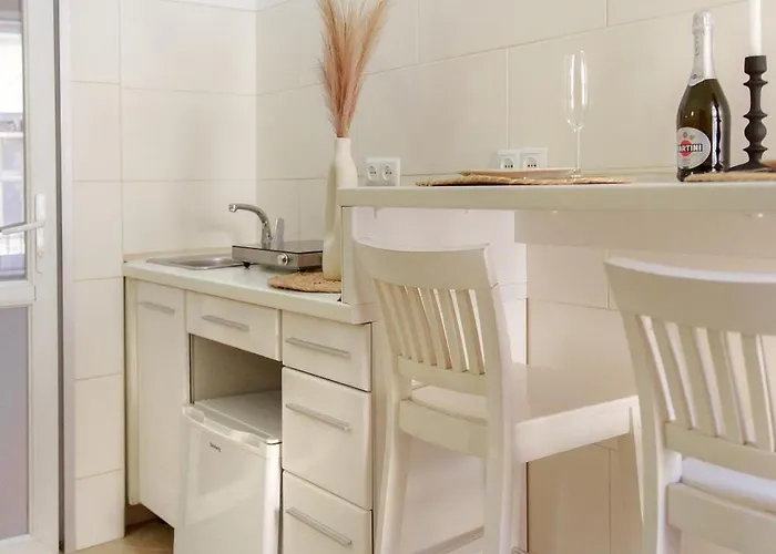 Smart Apartments! невелика з ремонтом в центрі Apartamento *