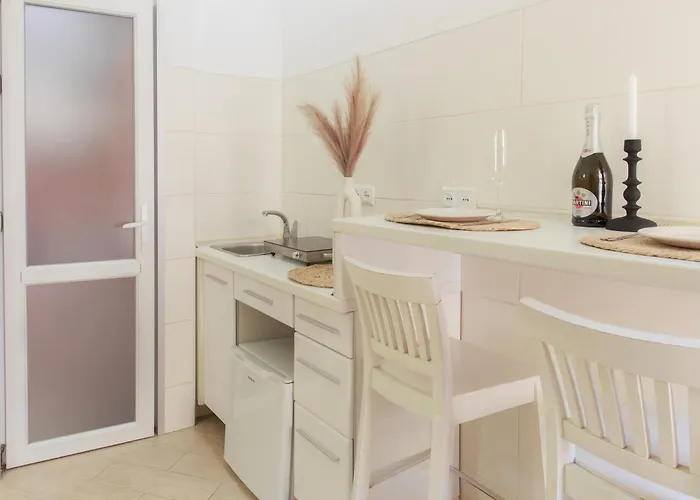 Smart Apartments! невелика з ремонтом в центрі Apartamento