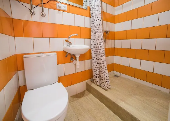 Smart Apartments! невелика з ремонтом в центрі *