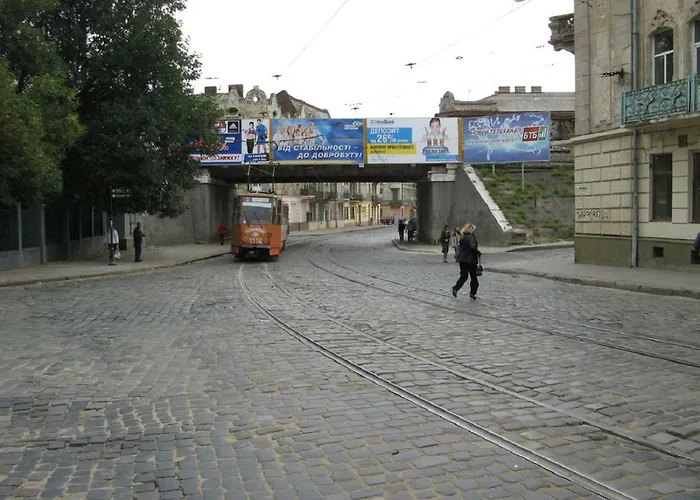 Smart Apartments! невелика з ремонтом в центрі