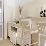 Smart Apartments! невелика з ремонтом в центрі Apartment *